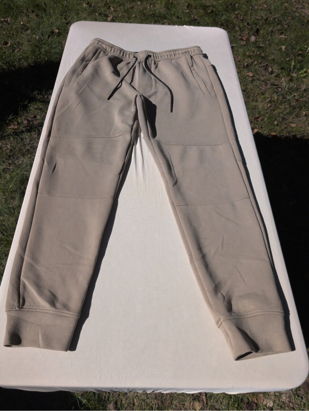 American Eagle Joggers Mens Medium Tan Khaki Casual Jogger Pants Worn Once EUC